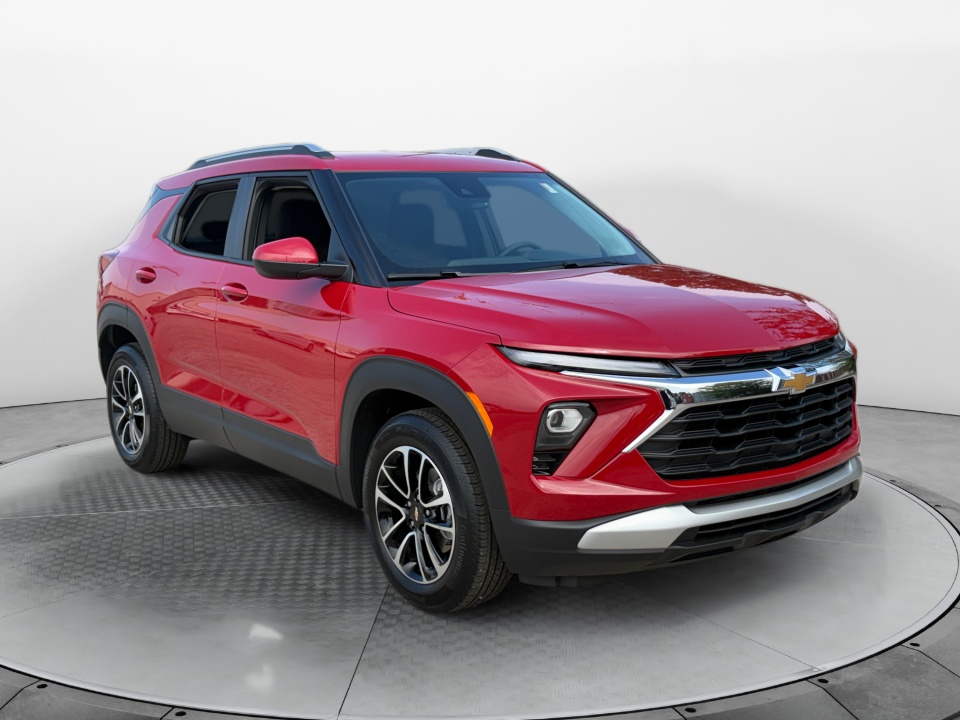 Red 2026 Chevrolet Trailblazer SUV / Crossover Front-Wheel Drive Automatic