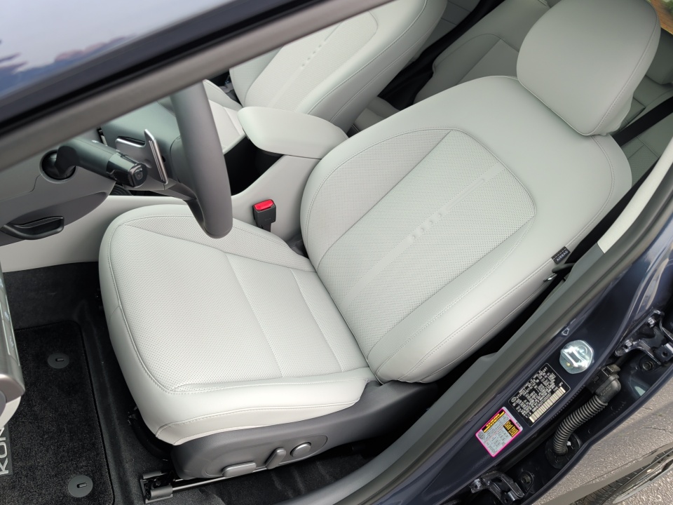 KM8HE3A33TU392057 2026 Hyundai Kona Limited