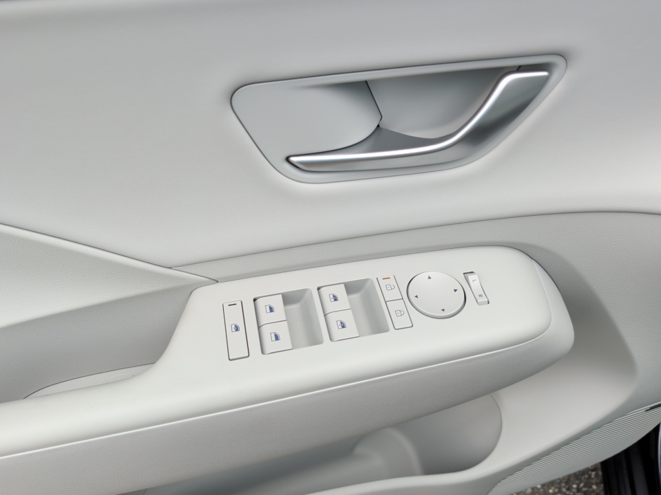 KM8HE3A33TU392057 2026 Hyundai Kona Limited