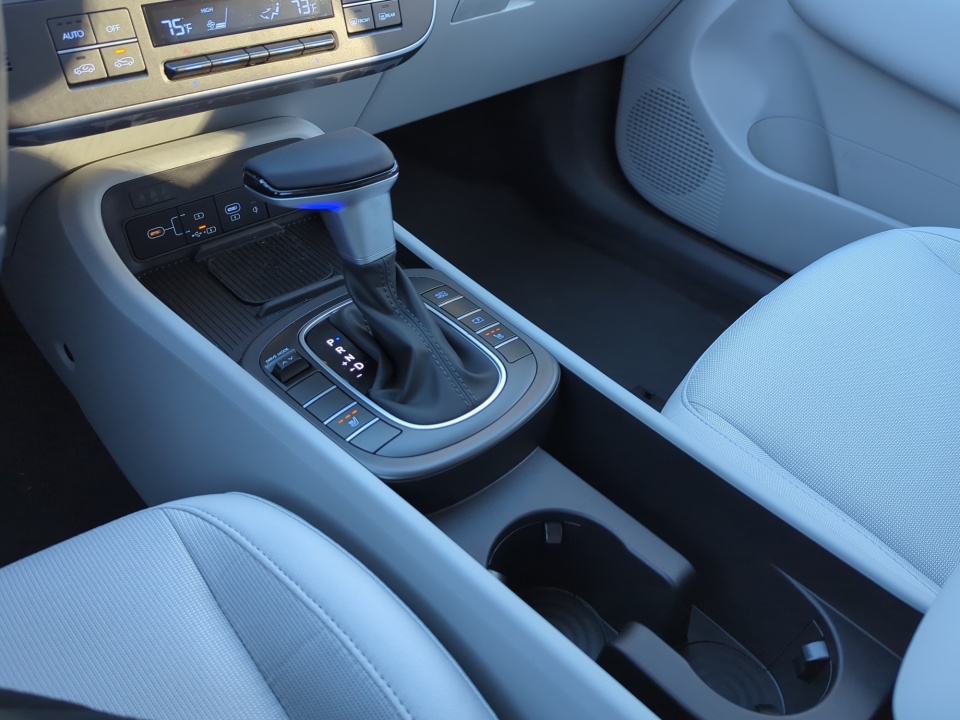 KM8HF3AB8TU371404 2026 Hyundai Kona SEL Sport