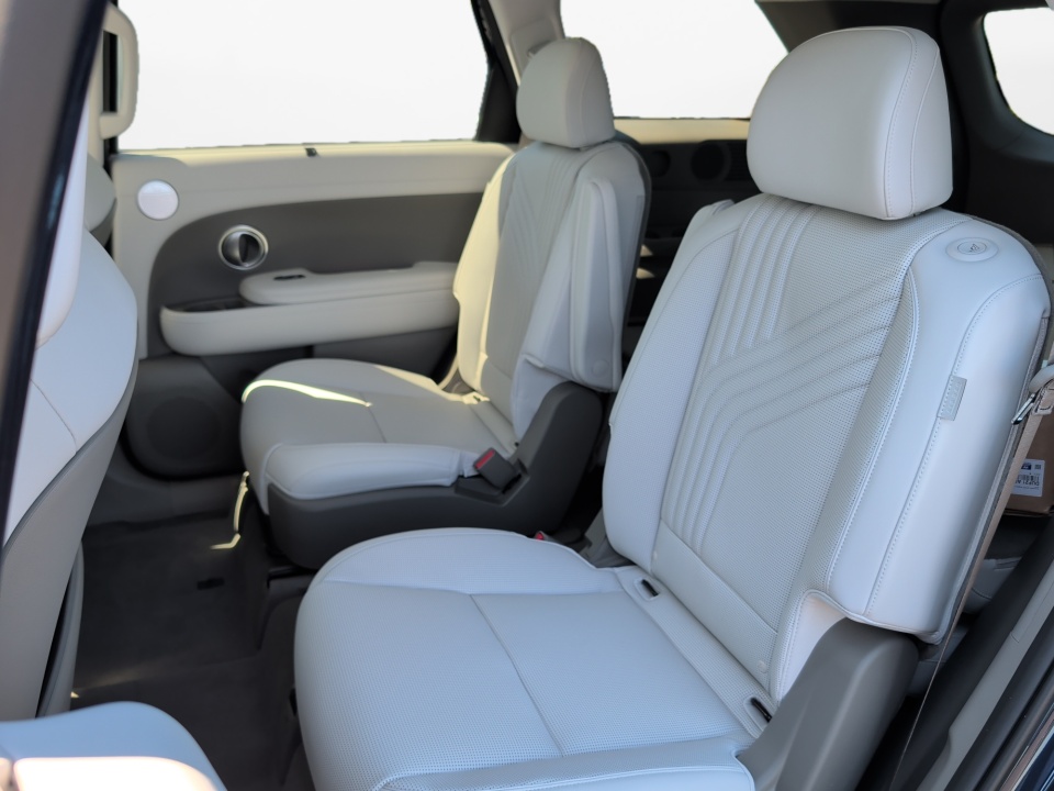 KM8RNES25TU128988 2026 Hyundai Palisade SEL Premium 7P