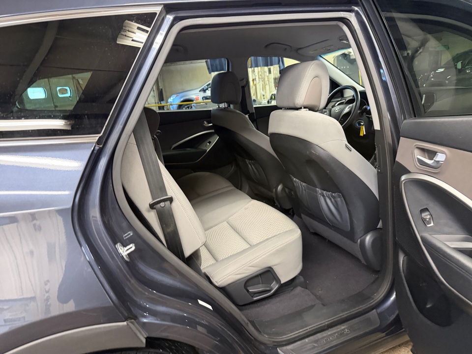 Used 2017 Hyundai Santa Fe SUV