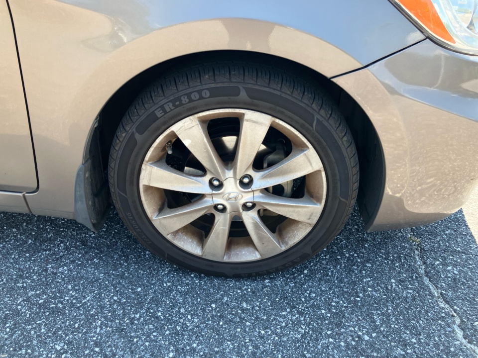 Used 2014 Hyundai Accent Hatchback