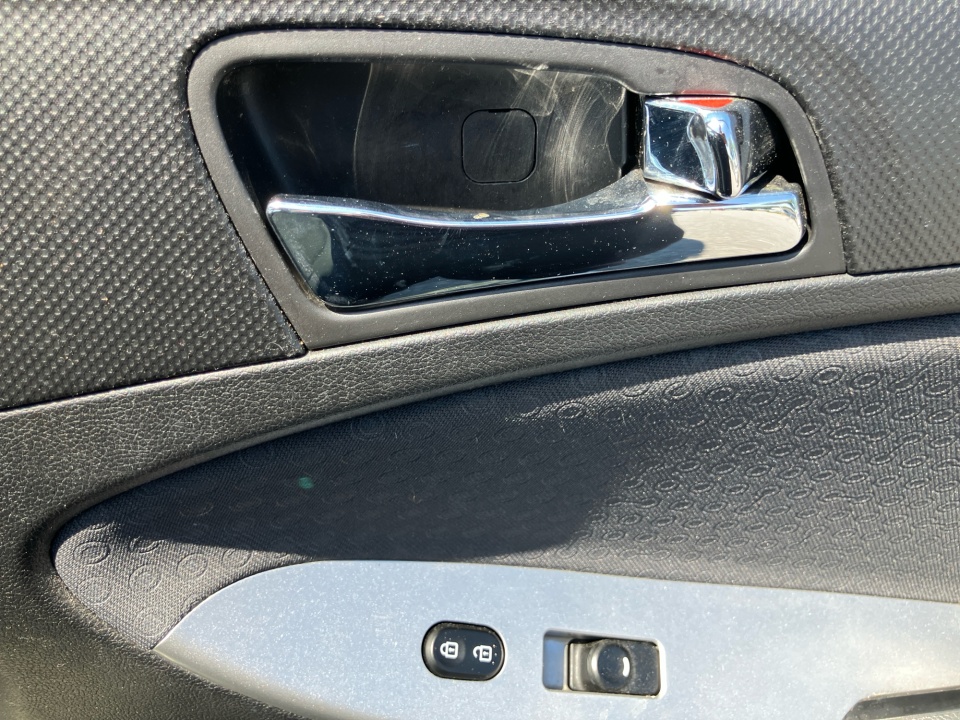 Used 2014 Hyundai Accent Hatchback