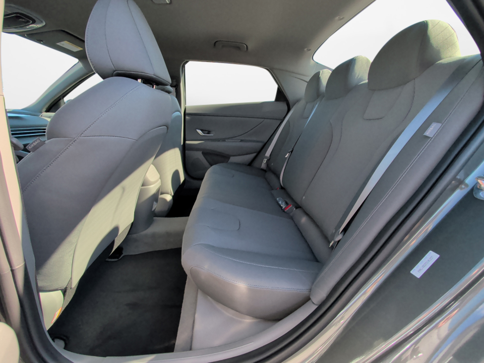 KMHLL4DG3TU101237 2026 Hyundai Elantra SE