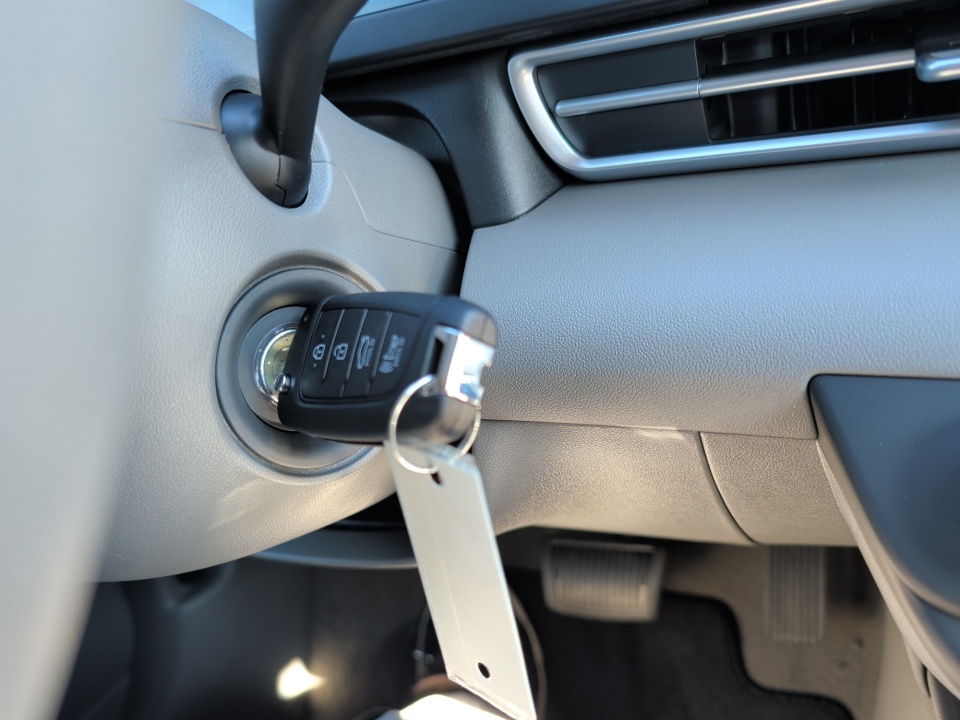 KMHLL4DG3TU101237 2026 Hyundai Elantra SE