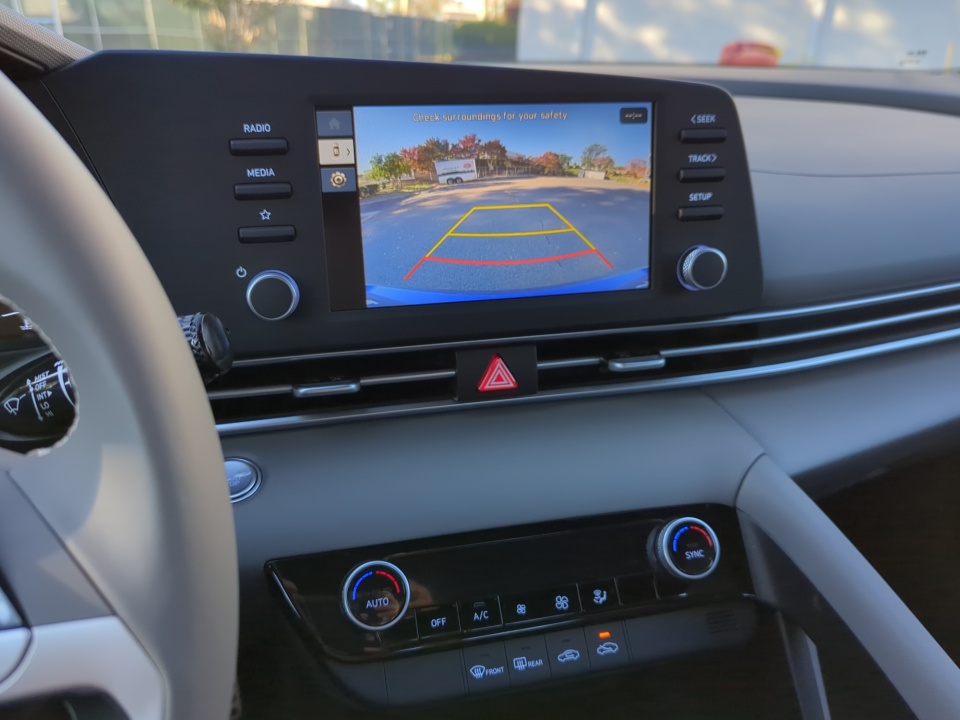 KMHLM4DG1SU063597 2025 Hyundai Elantra SEL Sport