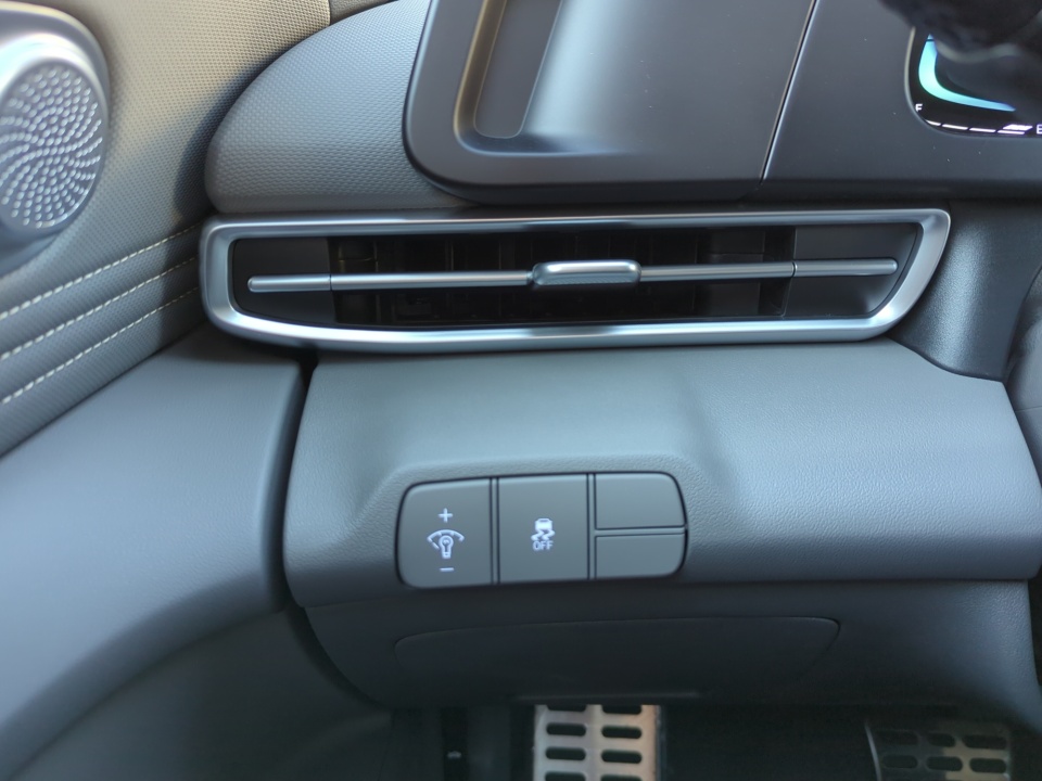 KMHLM4DG1SU063597 2025 Hyundai Elantra SEL Sport