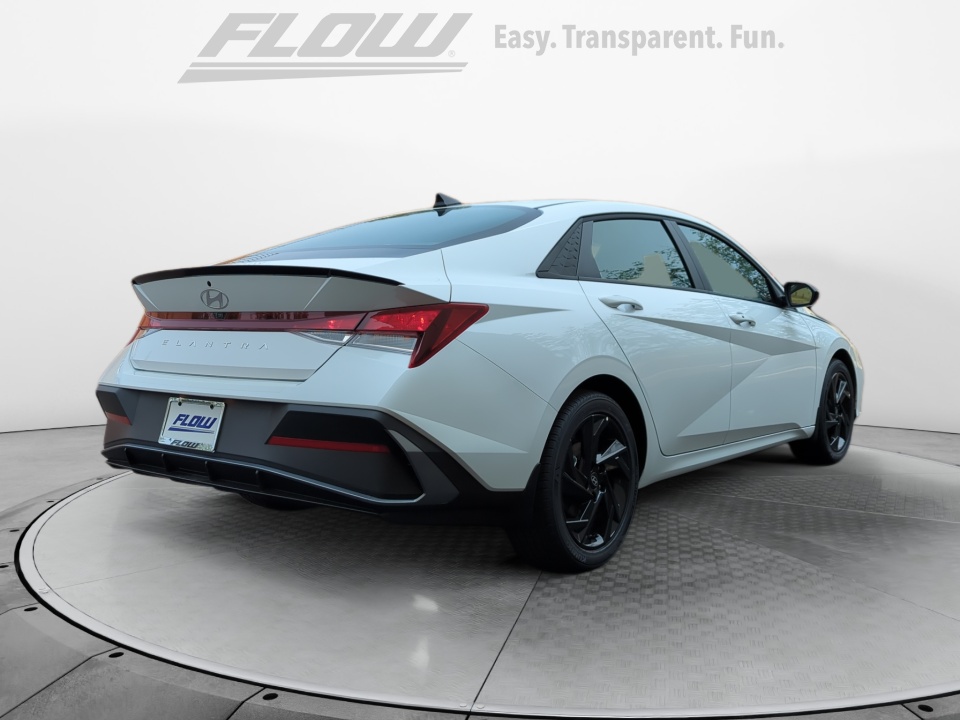 KMHLM4DG1TU203990 2026 Hyundai Elantra SEL Sport
