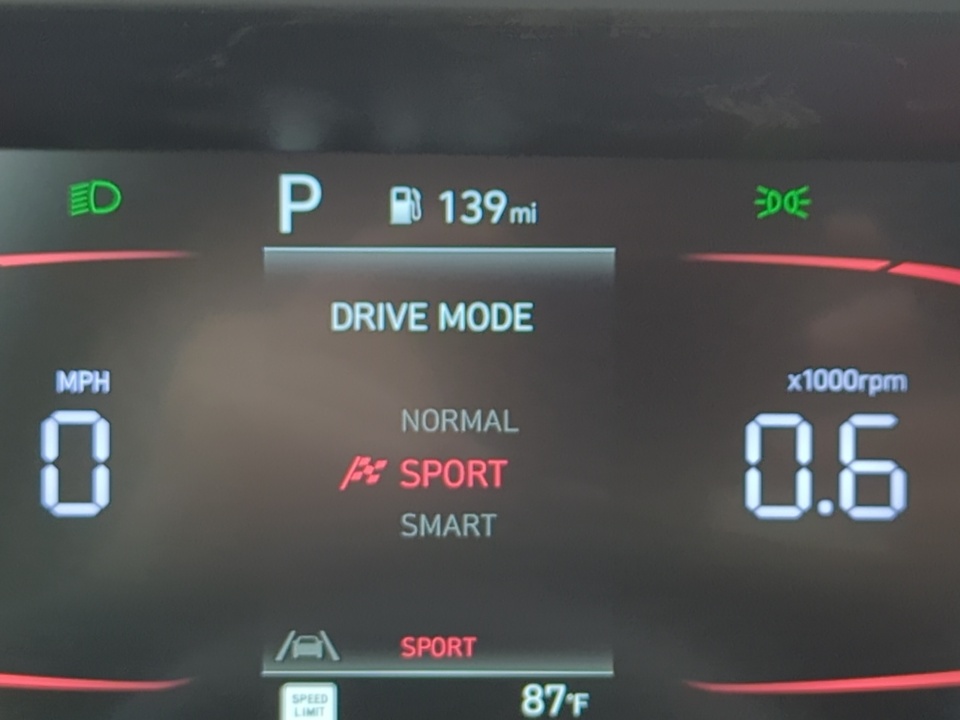KMHLM4DG1TU203990 2026 Hyundai Elantra SEL Sport