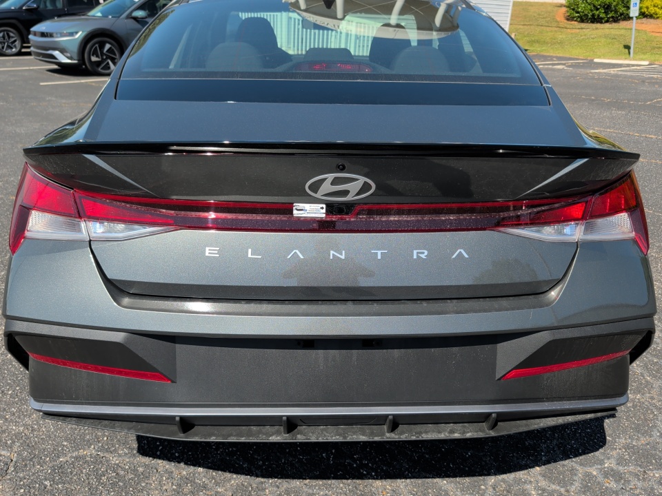 KMHLM4DG3TU216143 2026 Hyundai Elantra SEL Sport