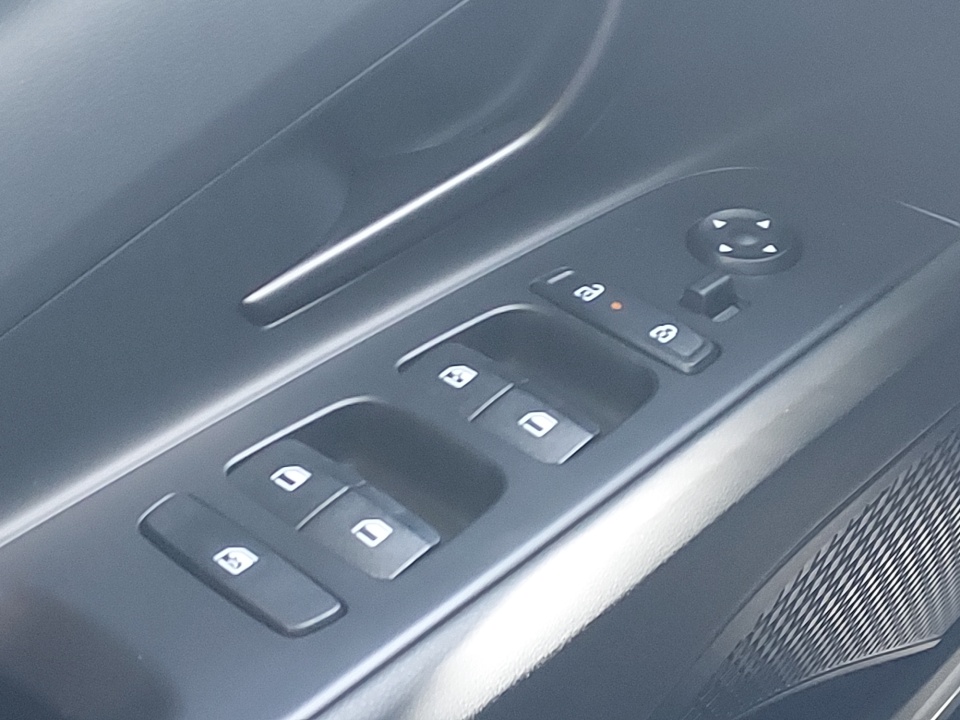 KMHLM4DG5SU043546 2025 Hyundai Elantra SEL Sport