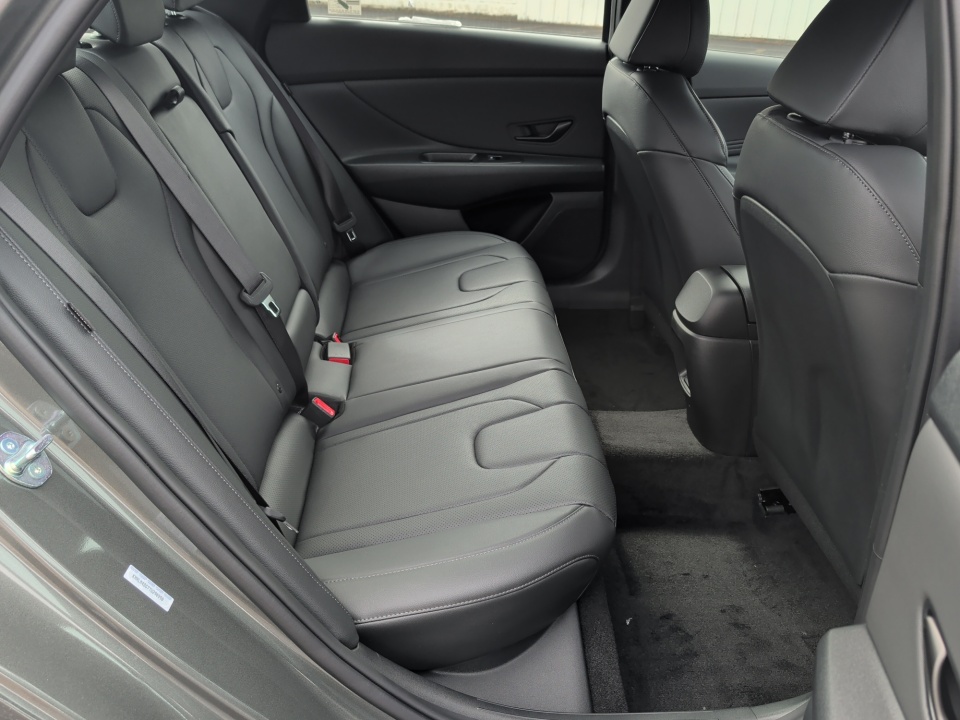 KMHLM4DG7TU290990 2026 Hyundai Elantra SEL Sport Plus