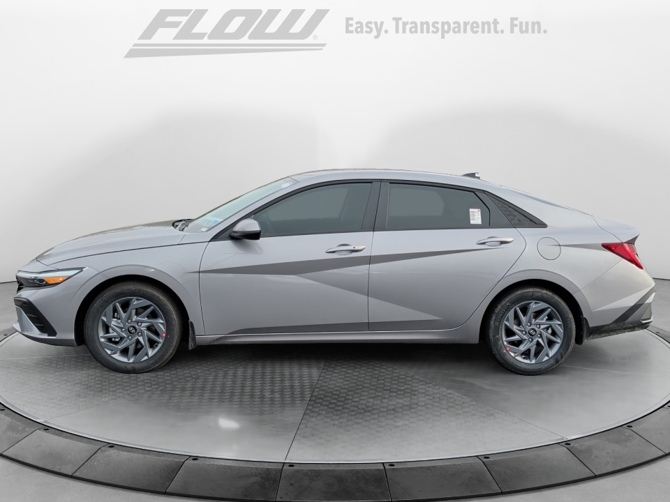 KMHLM4DJ0TU191293 2026 Hyundai Elantra Hybrid Blue