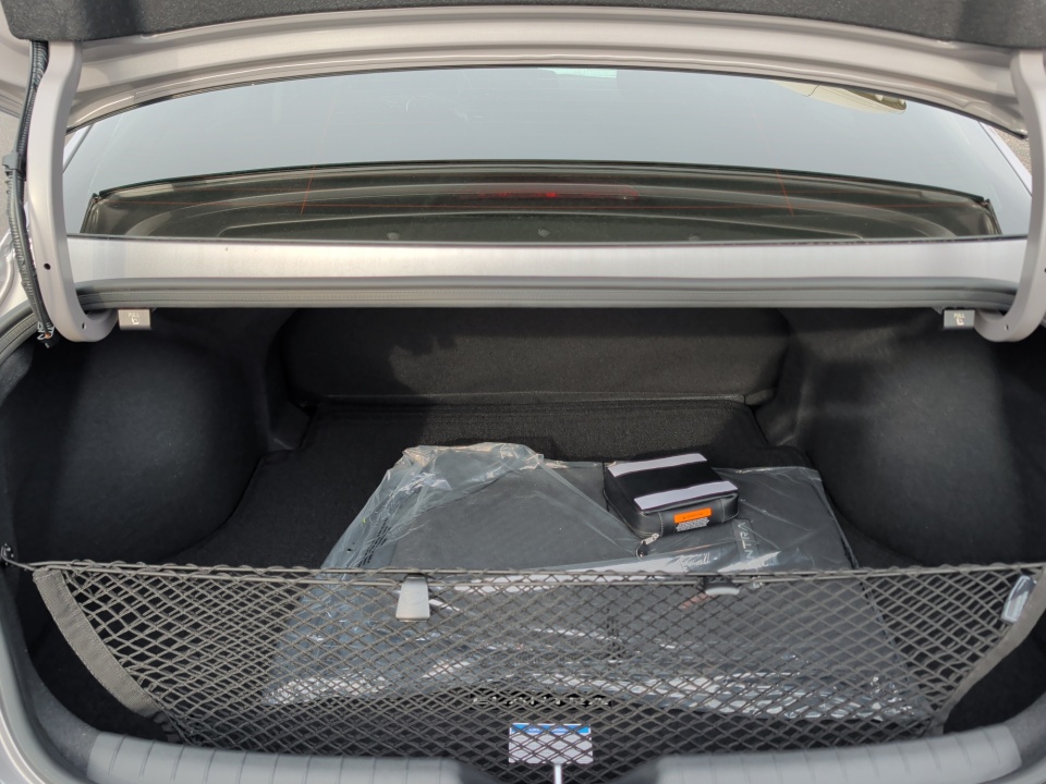 KMHLM4DJ0TU191293 2026 Hyundai Elantra Hybrid Blue