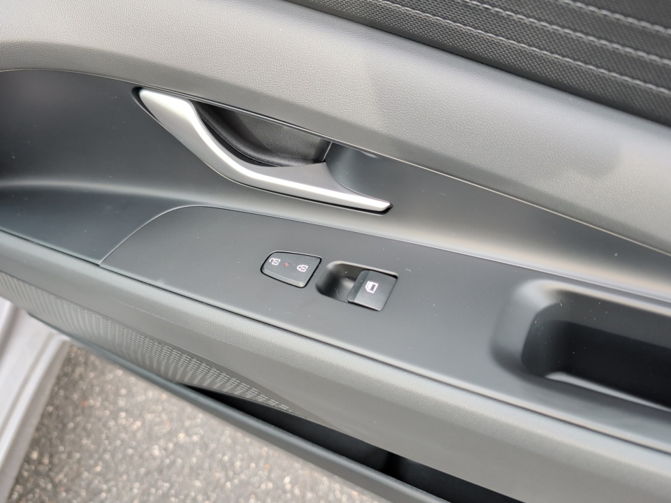 KMHLM4DJ0TU191293 2026 Hyundai Elantra Hybrid Blue