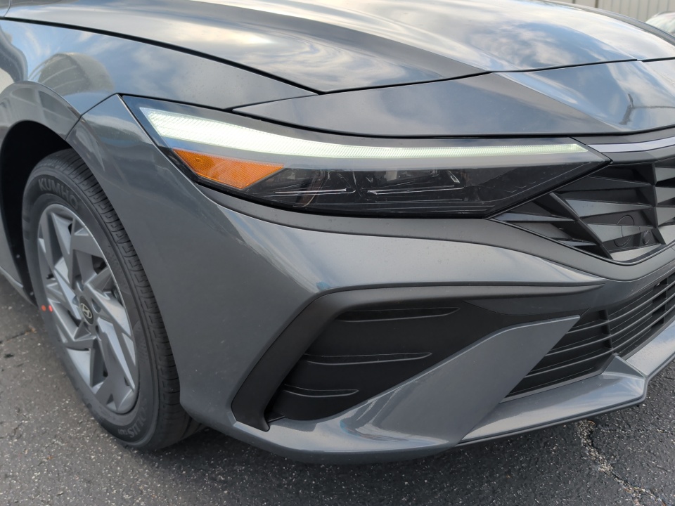 KMHLM4DJ6TU203351 2026 Hyundai Elantra Hybrid Blue