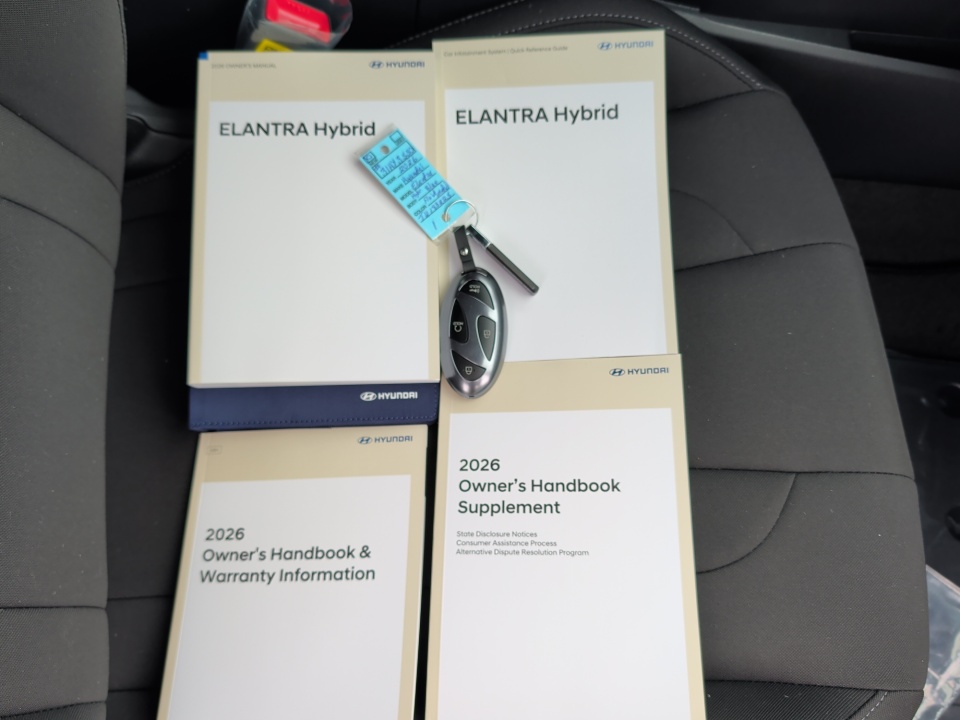 KMHLM4DJ9TU183225 2026 Hyundai Elantra Hybrid Blue