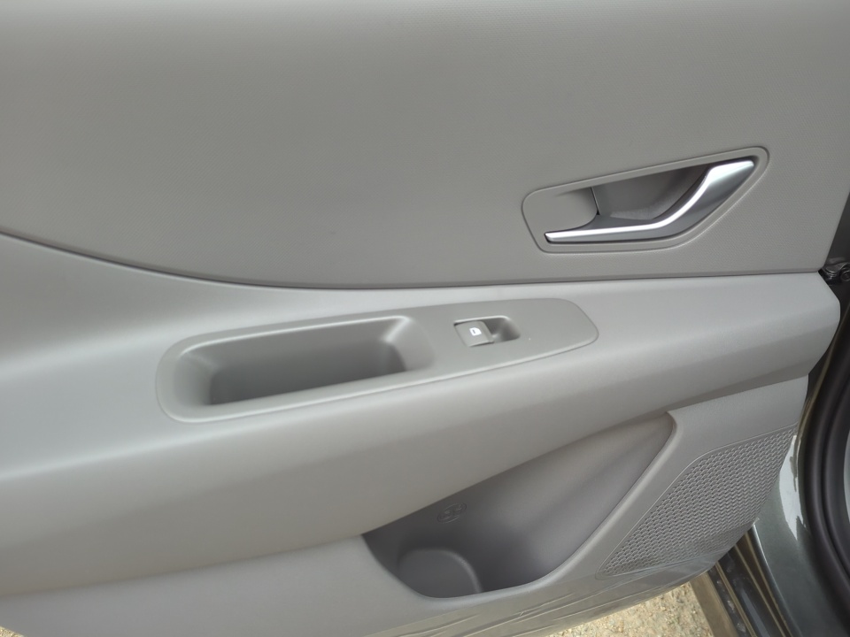 KMHLM4DJ9TU196668 2026 Hyundai Elantra Hybrid Blue