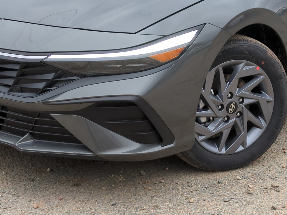 KMHLM4DJ9TU196668 2026 Hyundai Elantra Hybrid Blue