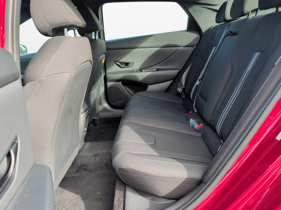 KMHLS4DG8TU127352 2026 Hyundai Elantra SEL Sport Premium