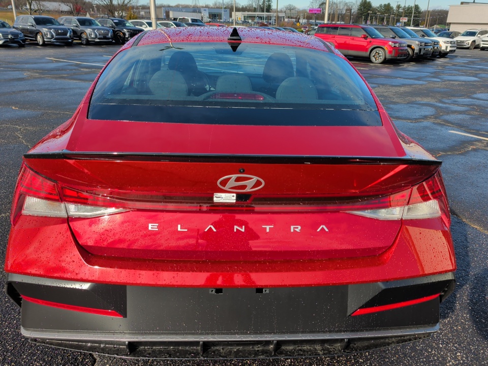 KMHLS4DG8TU127352 2026 Hyundai Elantra SEL Sport Premium