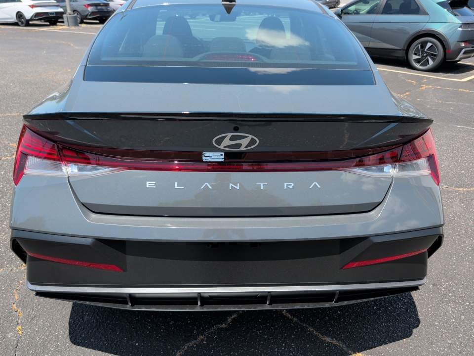 KMHLS4DG8TU222736 2026 Hyundai Elantra SEL Sport Premium