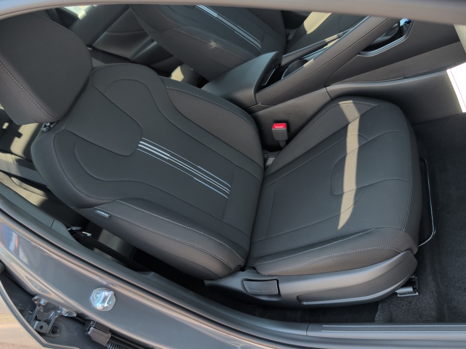 KMHLS4DG8TU222736 2026 Hyundai Elantra SEL Sport Premium