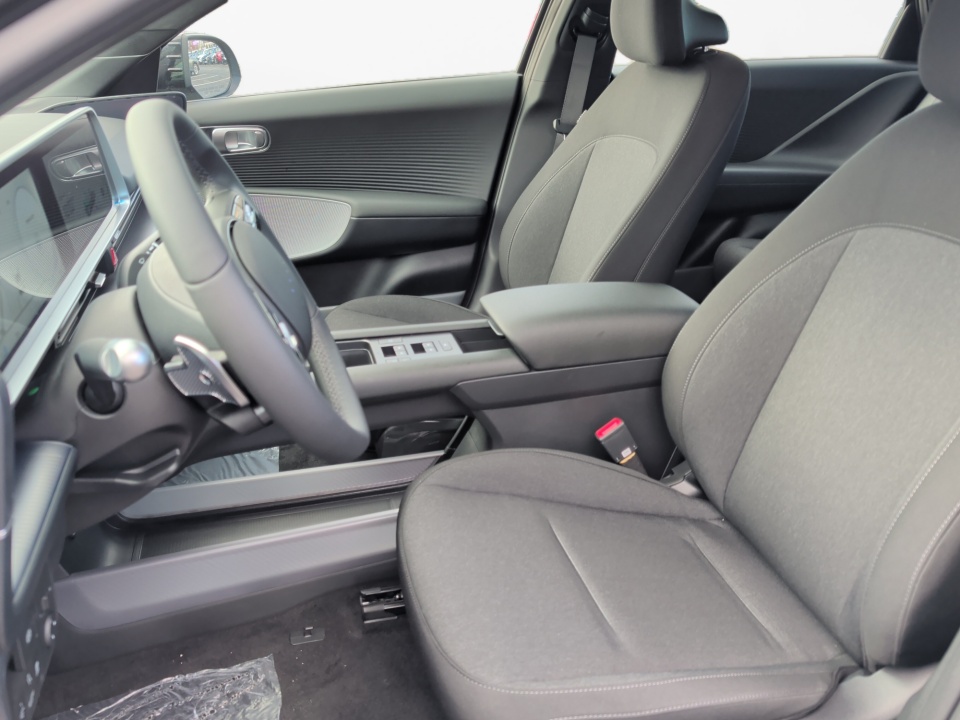 KMHM24AA8SA114962 2025 Hyundai IONIQ 6 SE