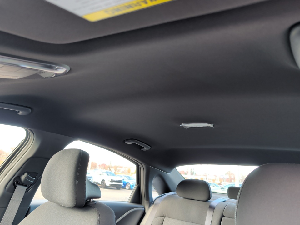 KMHM24AA8SA114962 2025 Hyundai IONIQ 6 SE