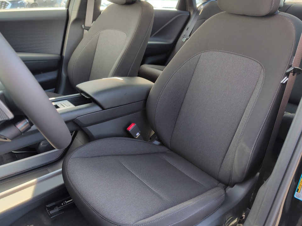 KMHM24AA8SA114962 2025 Hyundai IONIQ 6 SE