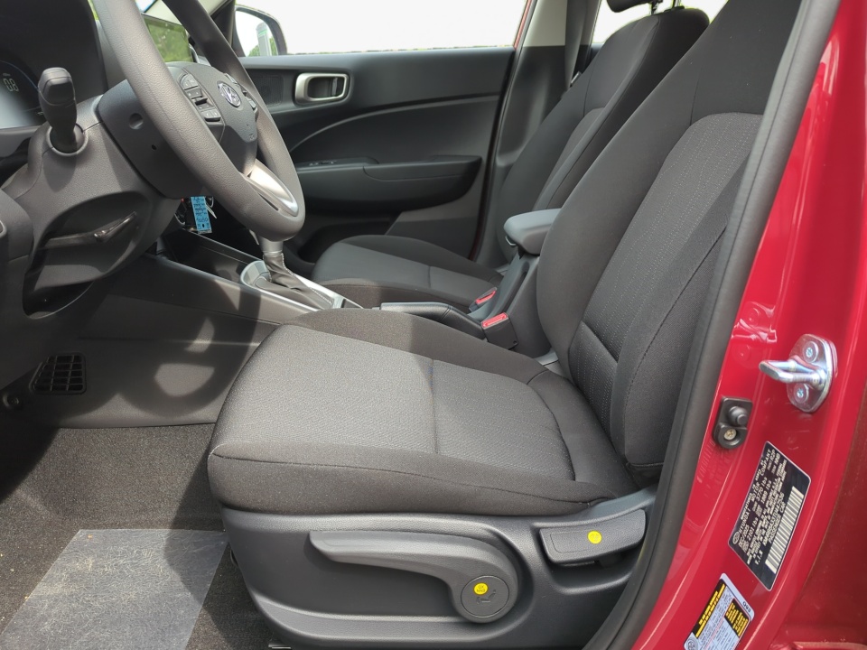 KMHRB8A33TU447536 2026 Hyundai Venue SE