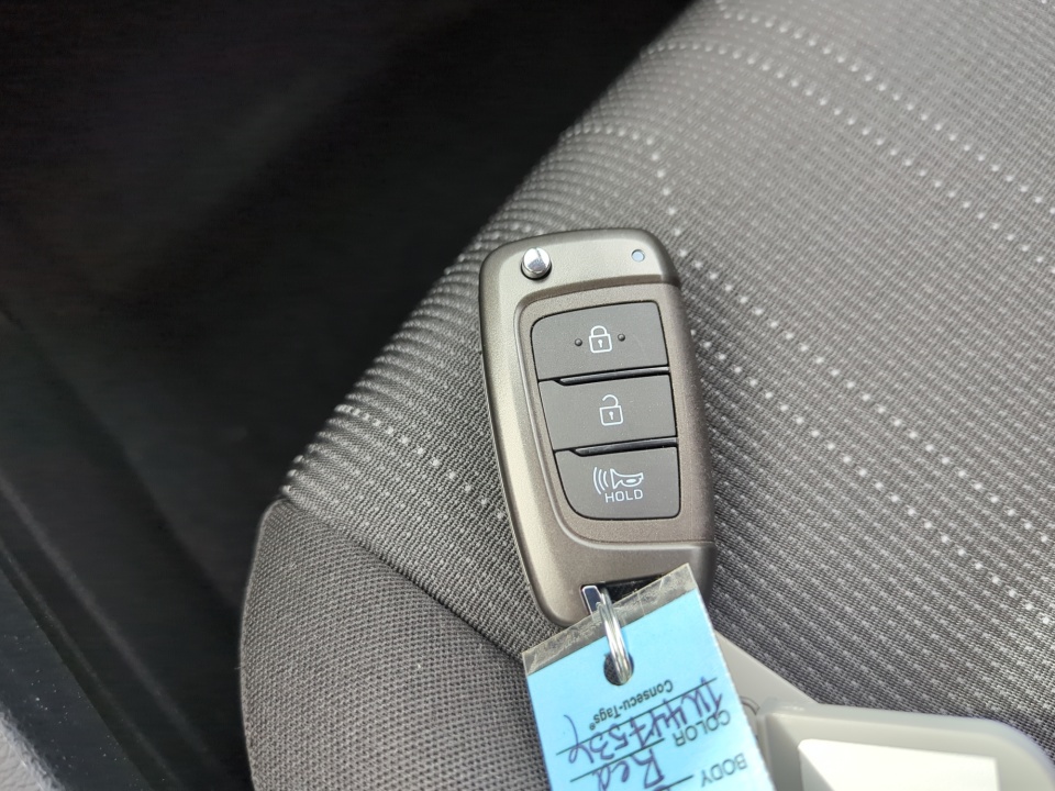 KMHRB8A33TU447536 2026 Hyundai Venue SE