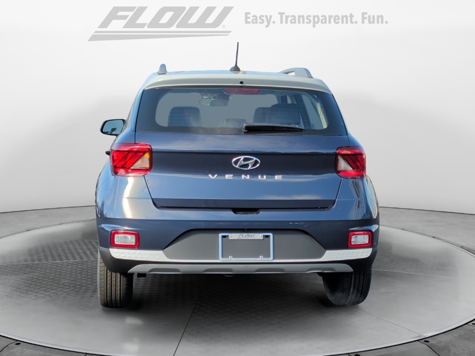 KMHRC8A33TU433018 2026 Hyundai Venue SEL w/Two-Tone Roof