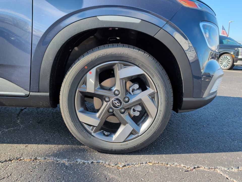 KMHRC8A33TU433018 2026 Hyundai Venue SEL w/Two-Tone Roof