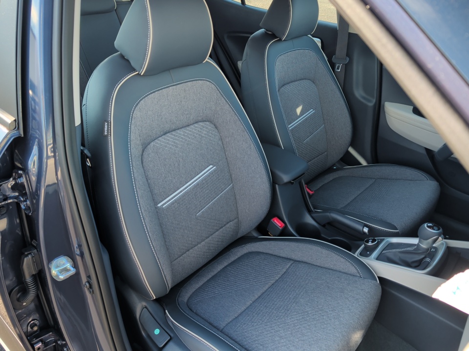 KMHRC8A33TU433018 2026 Hyundai Venue SEL w/Two-Tone Roof