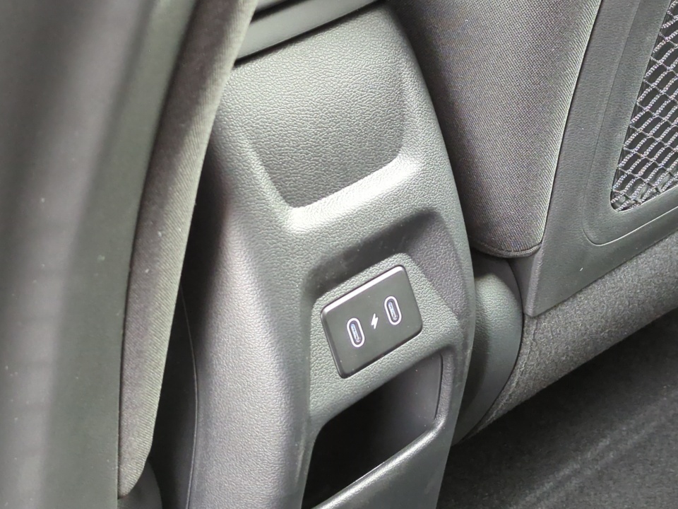 KMHRC8A36TU432347 2026 Hyundai Venue SEL