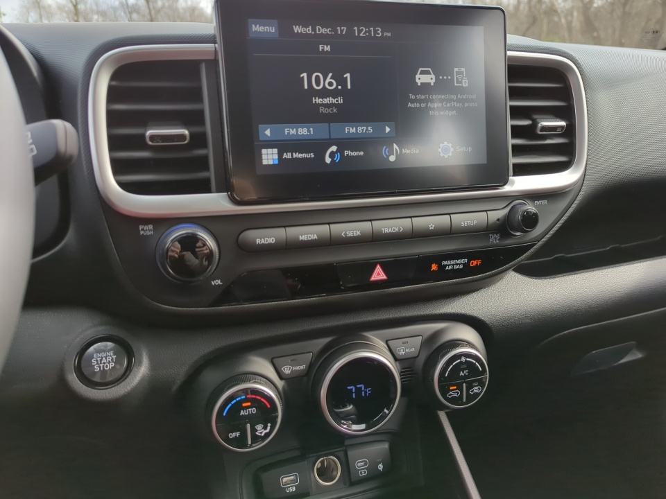 KMHRC8A36TU432347 2026 Hyundai Venue SEL