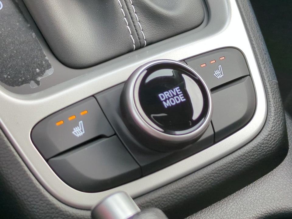 KMHRC8A36TU432347 2026 Hyundai Venue SEL