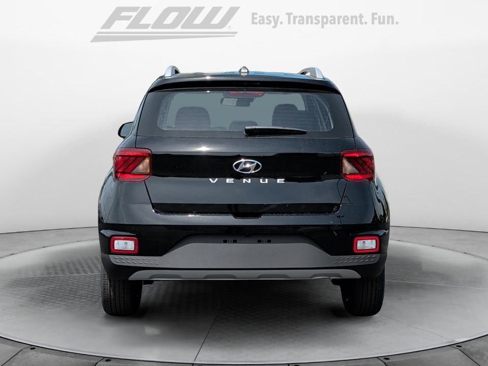 KMHRC8A37TU465566 2026 Hyundai Venue SEL