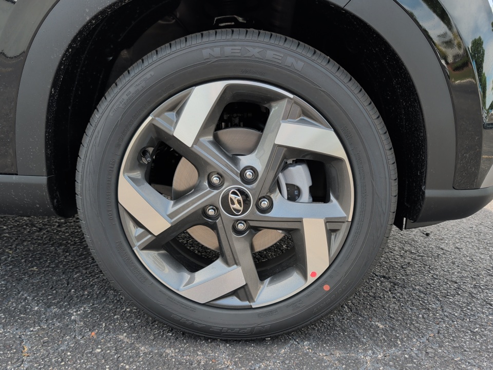 KMHRC8A37TU465566 2026 Hyundai Venue SEL