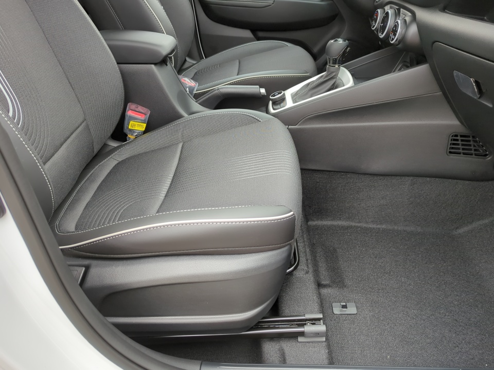 KMHRC8A38TU434519 2026 Hyundai Venue SEL w/Two-Tone Roof