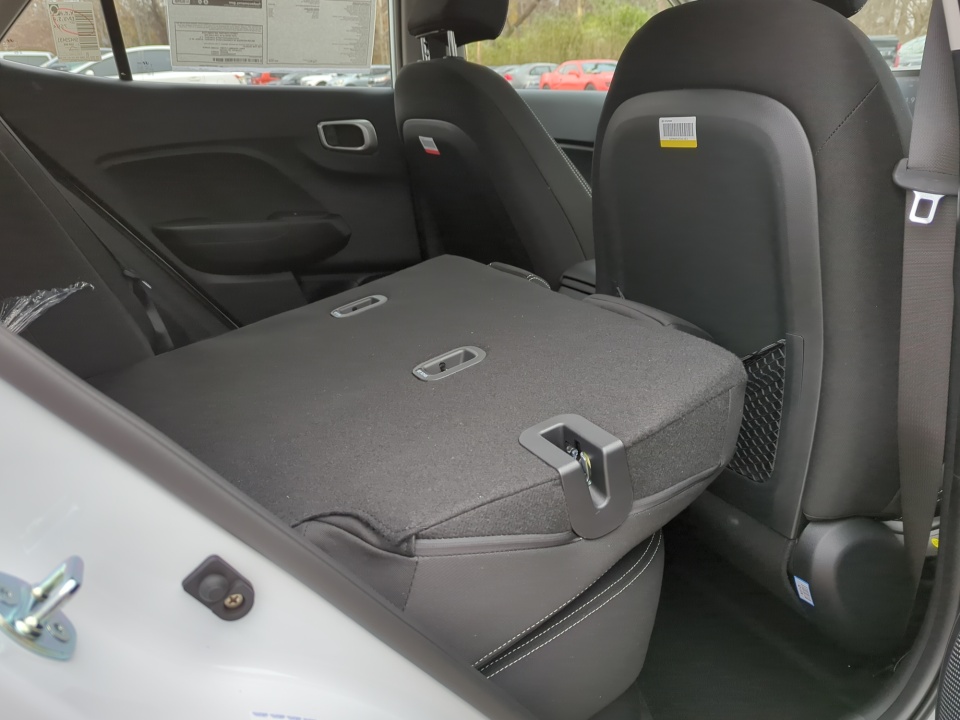 KMHRC8A39TU429491 2026 Hyundai Venue SEL