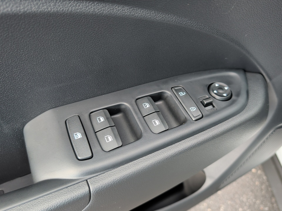 KMHRC8A39TU464855 2026 Hyundai Venue SEL