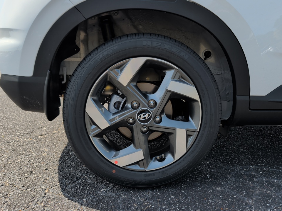 KMHRC8A3XTU472754 2026 Hyundai Venue SEL