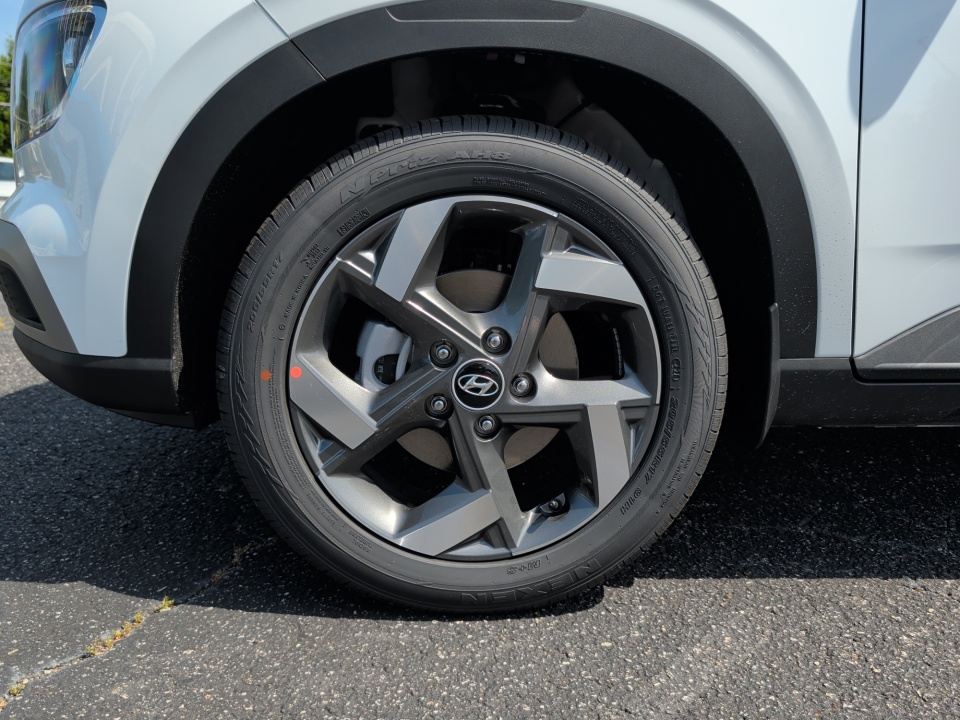 KMHRC8A3XTU472754 2026 Hyundai Venue SEL