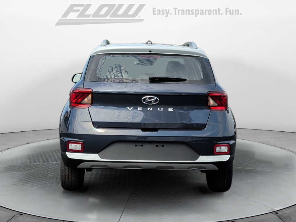 KMHRC8A3XTU483012 2026 Hyundai Venue SEL