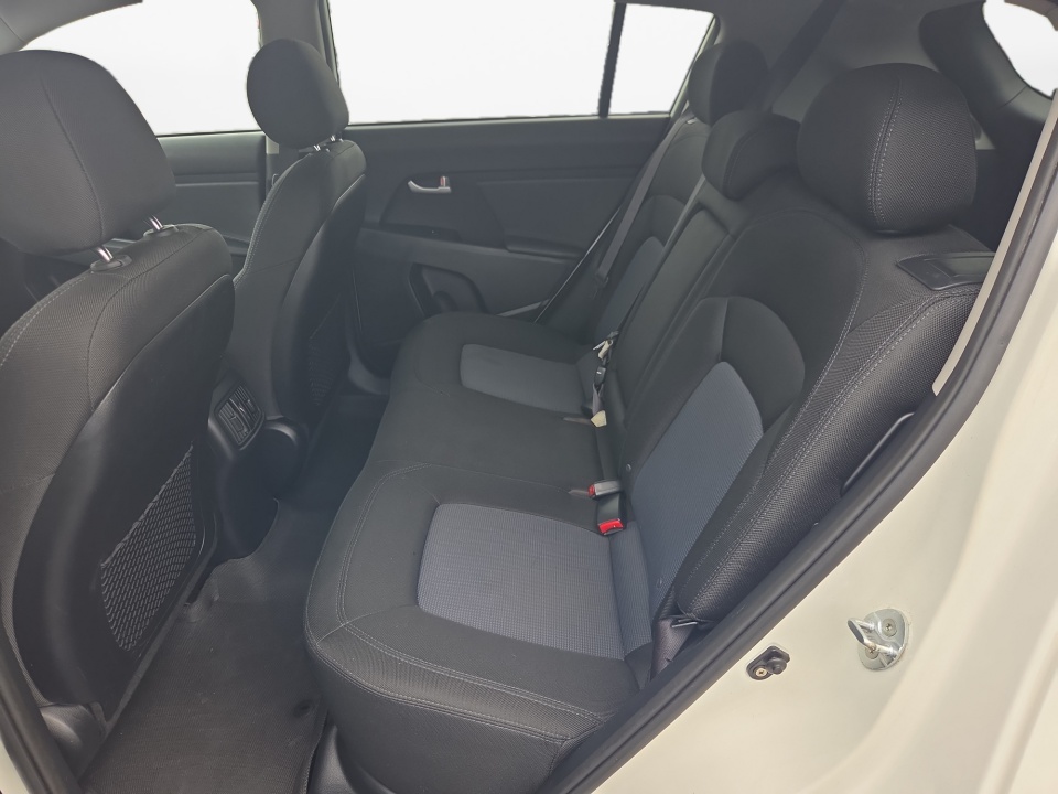 KNDPB3AC6G7843463 2016 Kia Sportage LX