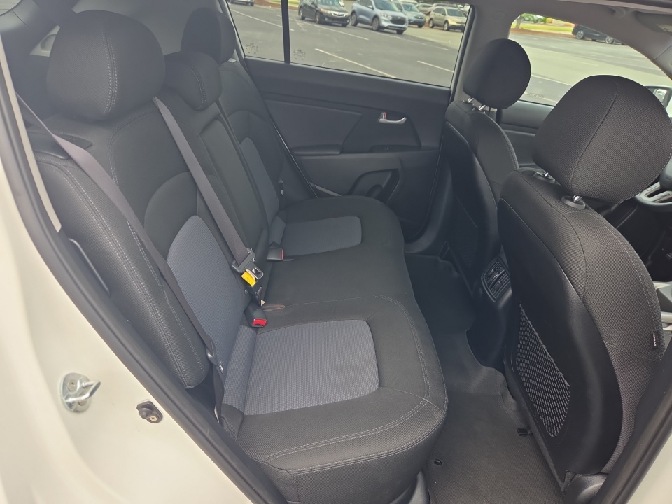 KNDPB3AC6G7843463 2016 Kia Sportage LX