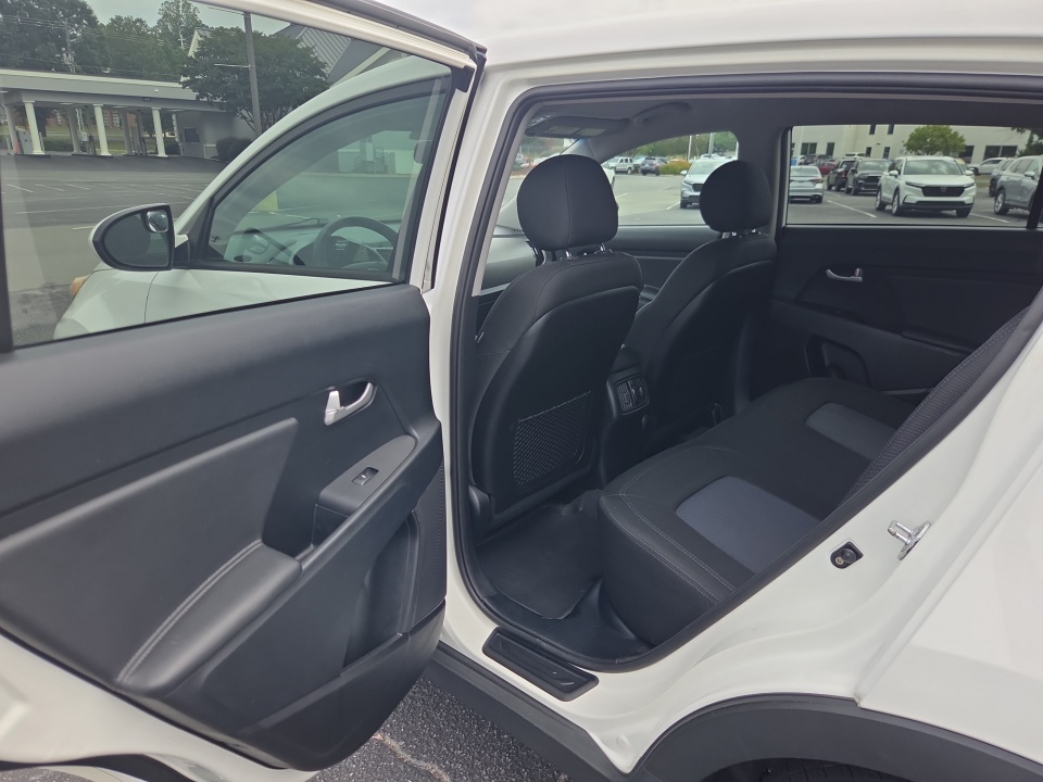 KNDPB3AC6G7843463 2016 Kia Sportage LX